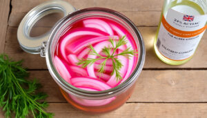 Picklad rödlök med ättika 24% – recept och vanliga frågor